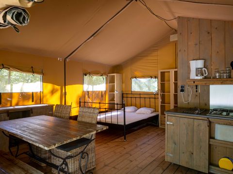 Tente en toile et en bois 5 personnes - Tente Lodge COMBARELLES 35m² sans sanitaire 5 pers