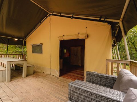 TENTE 6 personnes - Tente lodge GRAND ROC 50 m² avec sanitaires 6 pers