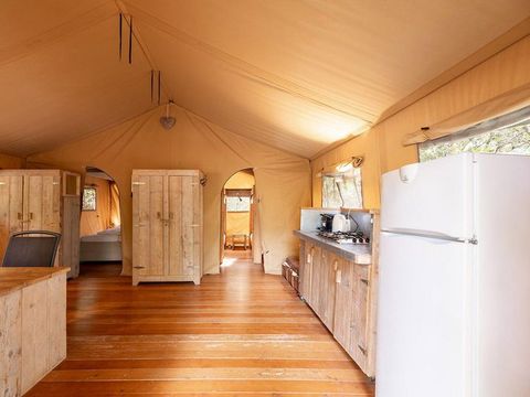 TENTE 6 personnes - Tente lodge GRAND ROC 50 m² avec sanitaires 6 pers