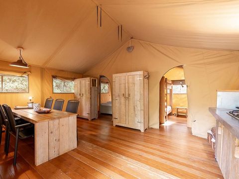 TENTE 6 personnes - Tente lodge GRAND ROC 50 M2 avec sanitaires