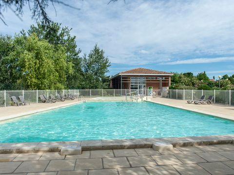 Résidence Sun Hols Les Rives du Lac - Camping Vaucluse - Image N°5