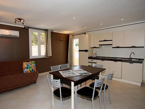 MAISON 5 personnes - 2 pièces 37 m²