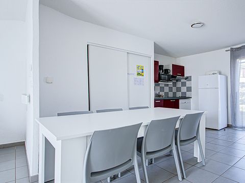 MAISON 6 personnes - 3 pièces 6 personnes