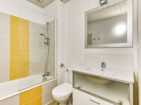 MAISON 8 personnes - 3 pièces 8 personnes