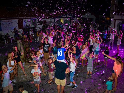 Camping Paradis - La Ferme Erromardie - Camping Pyrénées-Atlantiques - Image N°13