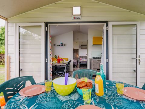 MOBILHOME 4 personnes - 3 SOLEILS
