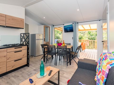 MOBILHOME 6 personnes - 4 SOLEILS