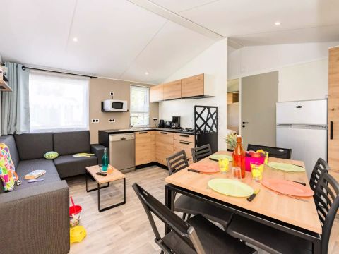 MOBILHOME 6 personnes - 4 Pièces 6 Personnes + TV - 4 soleils