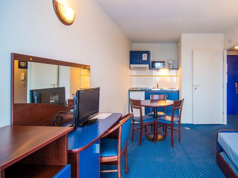 Résidence Pyrénées 2000 - Vacancéole - Camping Pyrénées-Orientales - Image N°7