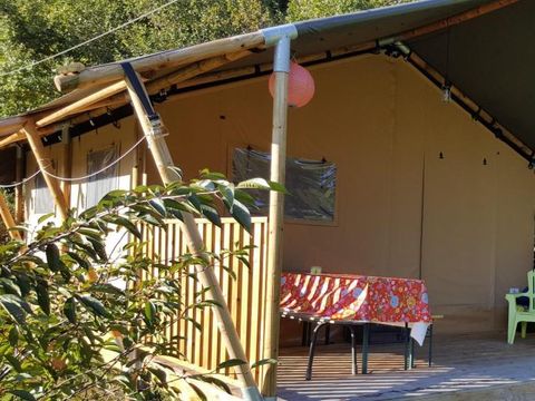 Tente en toile et en bois 4 personnes - SAFARI DE LUXE +, sans sanitaires