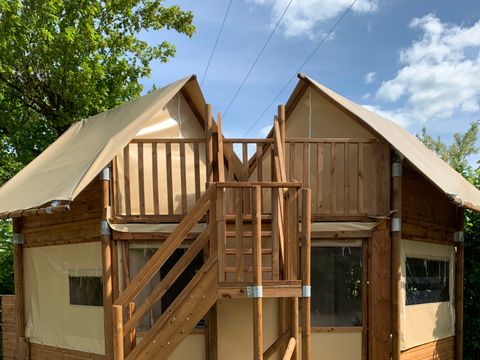 HÉBERGEMENT INSOLITE 4 personnes - Ecureuil