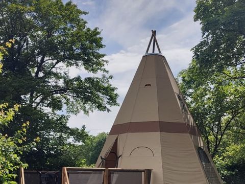 Hébergement 4 personnes - Indienne Tipi Home