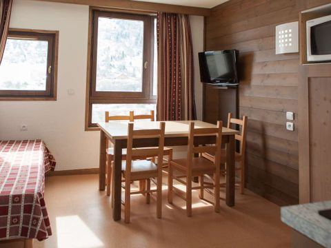 APPARTEMENT 5 personnes