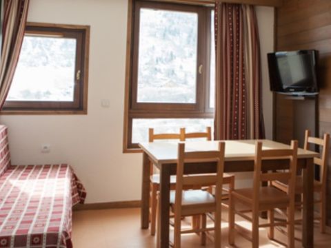 APPARTEMENT 9 personnes