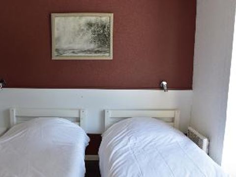 CHAMBRE 4 personnes -  25 m²