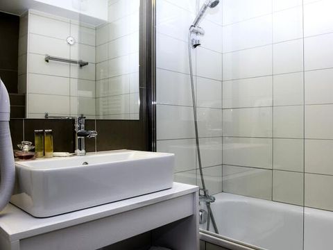 STUDIO 2 personnes - ST2N sans balcon (Séjour + Petit-déjeuner)