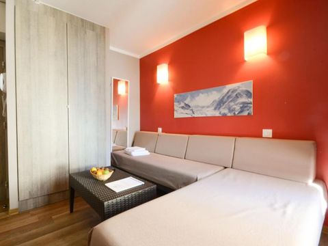 STUDIO 4 personnes - Sans balcon (Séjour + Petit-déjeuner)