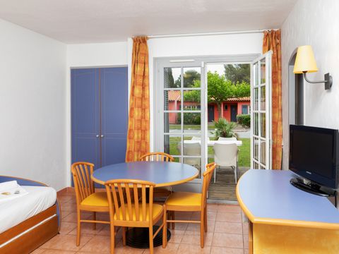 APPARTEMENT 4 personnes - 2 pièces - Classique 2P4 (Séjour + Petit-déjeuner)