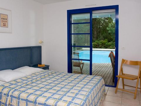 VILLA 8 personnes - 90