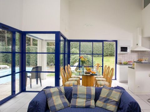 VILLA 8 personnes - 90