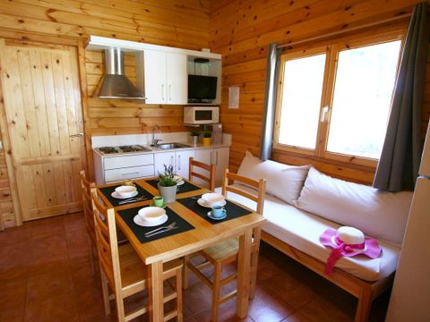 BUNGALOW 5 personnes - C. Confort Pool