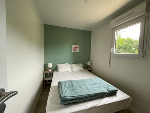 Mobilhome 6 personnes - COSY ECOLODGE - DF17 - 3 chambres - CLIM - PISCINE/JACUZZI - WIFI - 2 TERRASSES