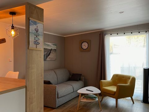 Mobilhome 8 personnes - ECOLODGE FAMILIAL - DF31 - 3 chambres - 2 salles de bain - CLIM - WIFI - PISCINE/JACUZZI - 2 TERRASSES