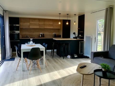 Mobilhome 6 personnes - ECOLODGE AU CALME - DF20 - 3 chambres - 2 salles de bain - 2 TERRASSES - CLIM - WIFI