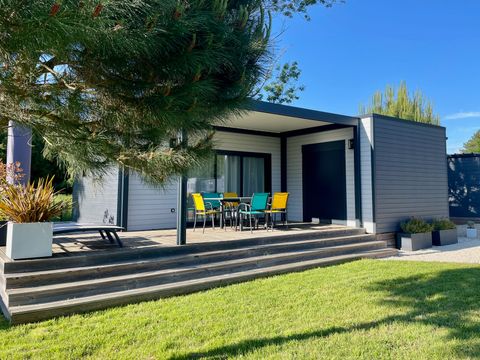 Mobilhome 4 personnes - ECOLODGE AU CALME - DF19 - 2 chambres - 2 salles de bain - WIFI - CLIM - PISCINE A L ANNEE