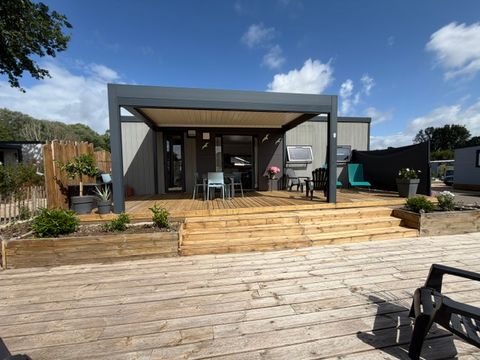MOBILHOME 4 personnes - Ecolodge de luxe Domaine de la forêt (Immobilhome) 2 chambres: climatisation/LL/LV/ accès piscine chauffée et couverte inclus