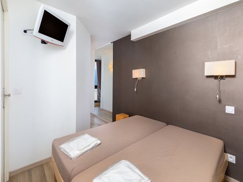 STUDIO 4 personnes - Studio 4 personnes (Séjour + Petit-déjeuner)