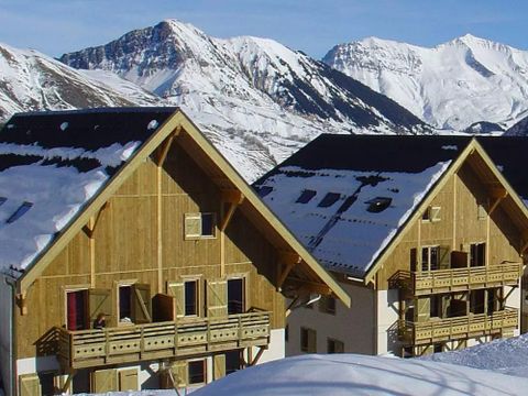 Madame Vacances - Résidence Les Fermes de Saint Sorlin - Camping Savoie