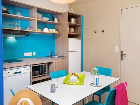 APPARTEMENT 6 personnes - Vue Parc 3P6 (Séjour + Petit-déjeuner)