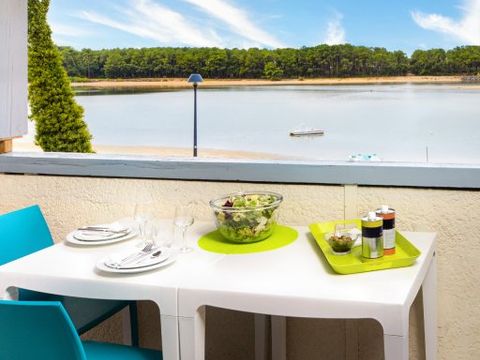 APPARTEMENT 6 personnes - Vue Lac PMR