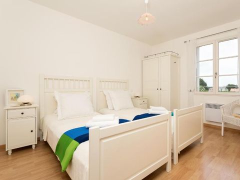 MAISON 6 personnes