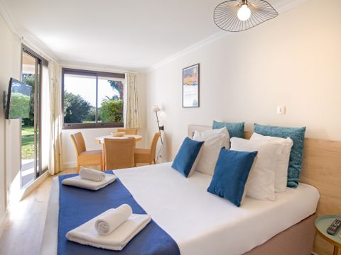 CHAMBRE 4 personnes - Quadruple