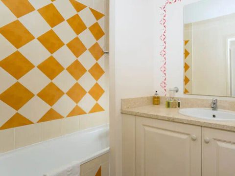 APPARTEMENT 4 personnes - Appartement Premium 2 pièces 4 personnes - Climatisé
