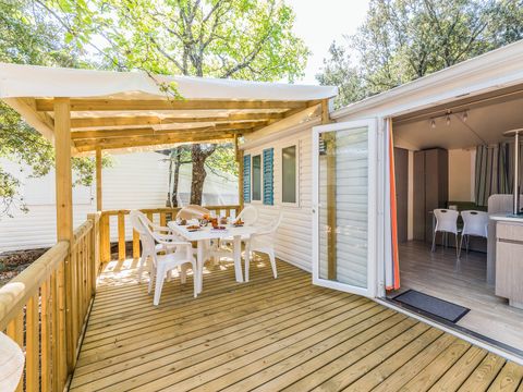MOBILHOME 6 personnes - Comfort XL | 2 Ch. | 4/6 Pers. | Terrasse surélevée