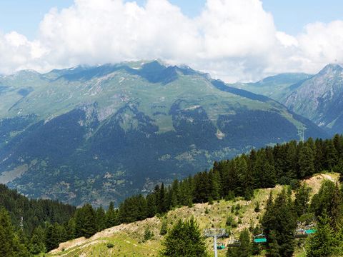 Madame Vacances - Résidence Les Chalets du Praz - Camping Savoie - Image N°5