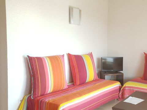 VILLA 4 personnes - F2 classique