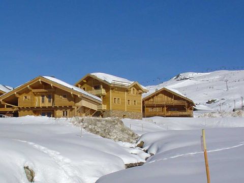 La Résidence Les Chalets de L'Altiport   - Camping Isère - Image N°2