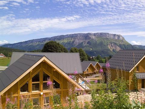 Madame Vacances -  Résidence Les Chalets du Berger Premium - Camping Savoie