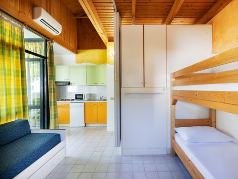 BUNGALOW 6 personnes - BABY