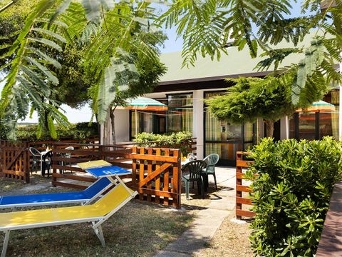 BUNGALOW 6 personnes - DOG