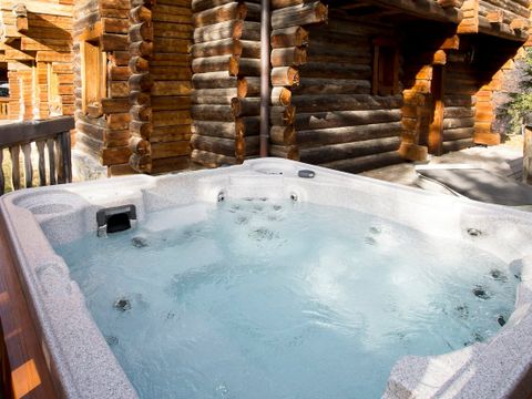Chalet Elliot Ouest - Camping Savoie - Image N°3