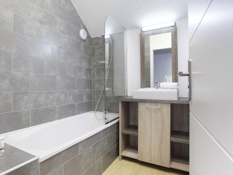 APPARTEMENT 6 personnes - 2 pièces cabine 6 pers.