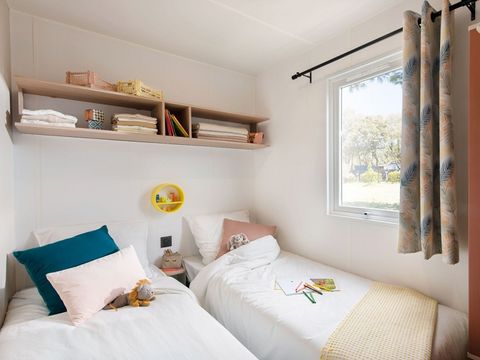 MOBILHOME 6 personnes - Rivièra 2 chambres petite vue mer