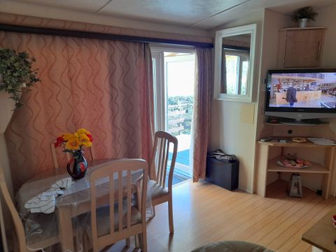 MOBILHOME 8 personnes - 001 (3 chambres, 2 salle d'eau) - Clim, TV, Lave-linge - Terrasse couverte
