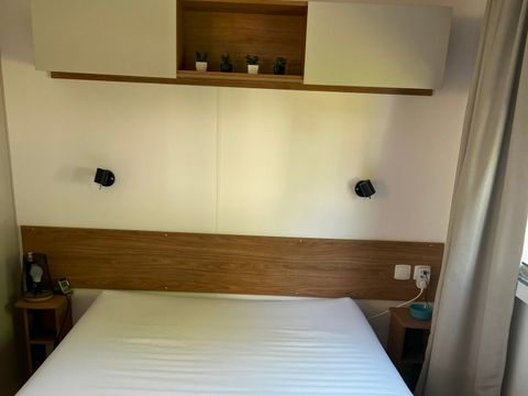 MOBILHOME 8 personnes - 3 chambres - 1 salle d'eau - (Clim, Lave-vaisselle, Lave-linge) - Terrasse couverte - 007