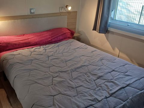 MOBILHOME 6 personnes - 009 (3 chambres, 2 salle d'eau) - Clim, TV, Lave-vaisselle - Terrasse couverte